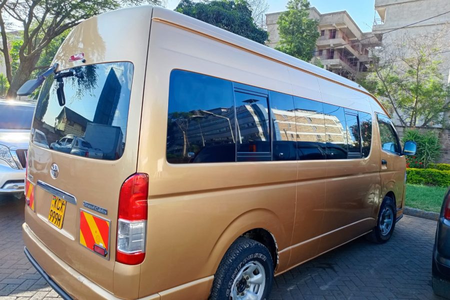 14 Seater Van for Hire – Toyota HiAce 9L