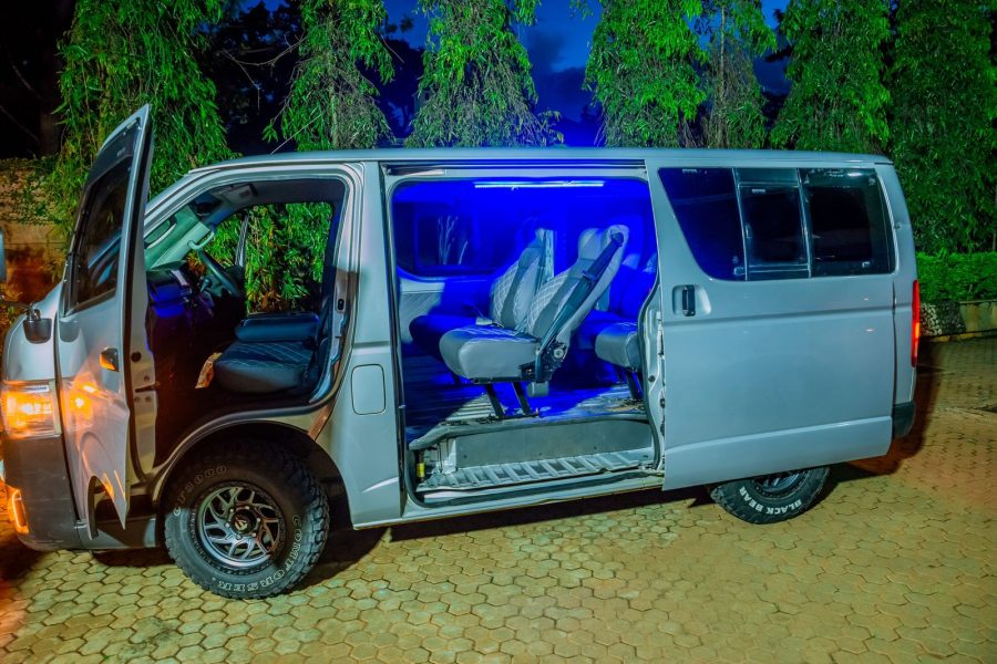 10 Seater Van for Hire – Toyota HiAce 7L